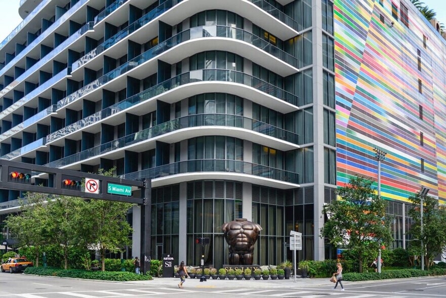 Building Photo - 801 S Miami Ave