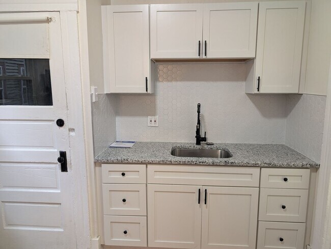 Building Photo - 1851 W 52nd St