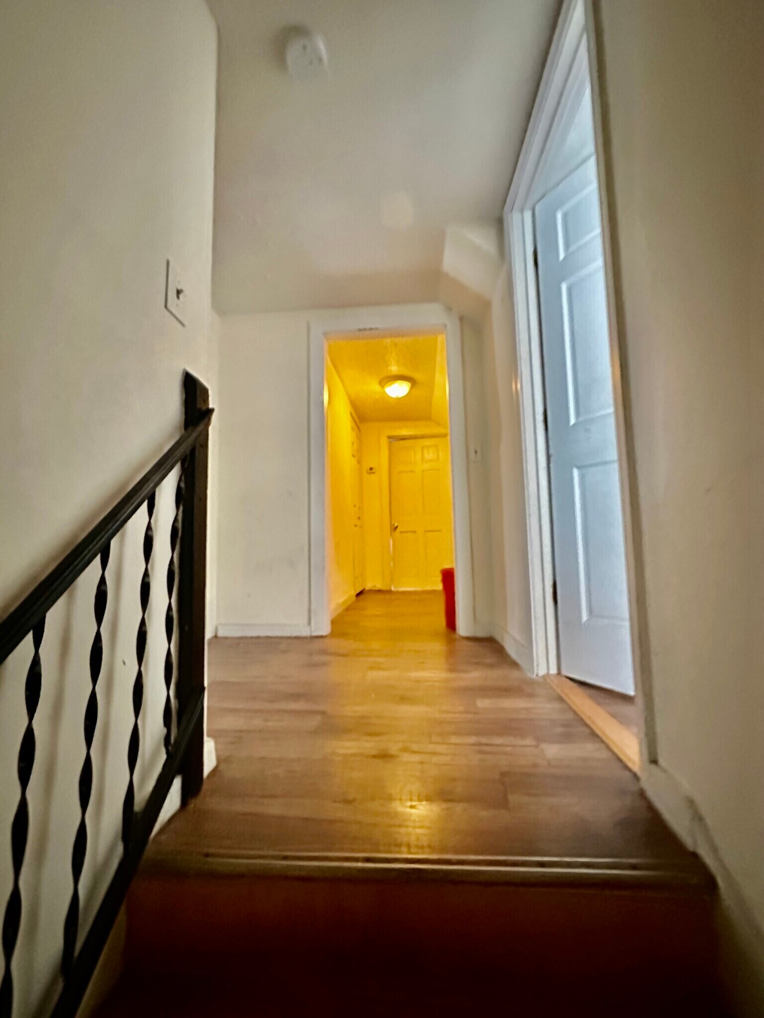 Building Photo - 74 Ashford St