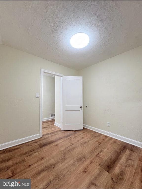 Building Photo - 1800 Cody Dr