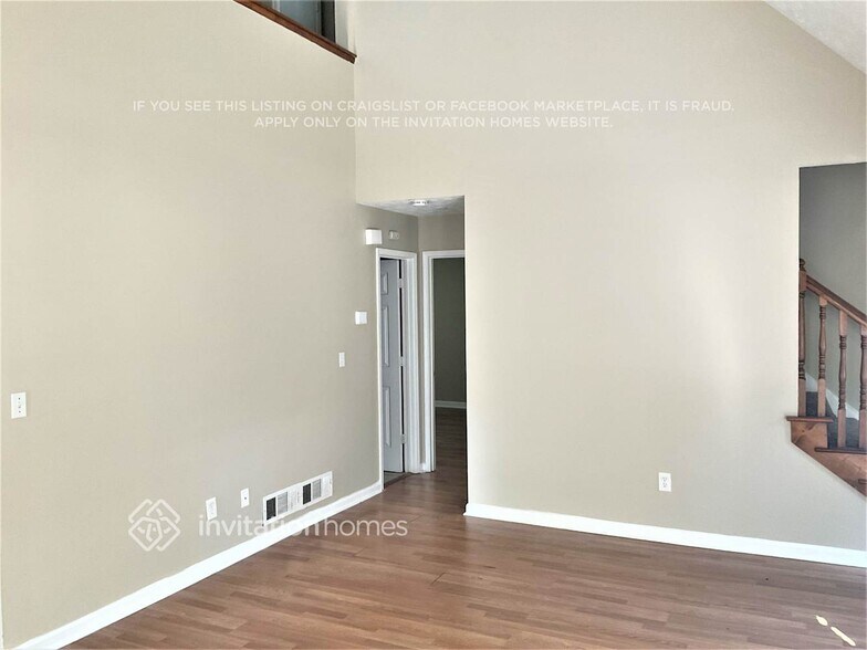 Building Photo - 2711 Spring Ridge Cir