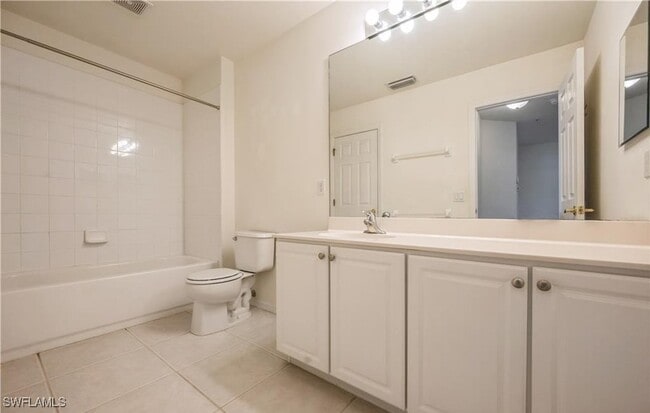 Building Photo - 1088 Oxford Ln