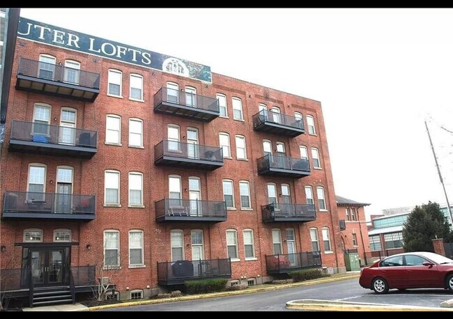 Building Photo - 55 S Harding St