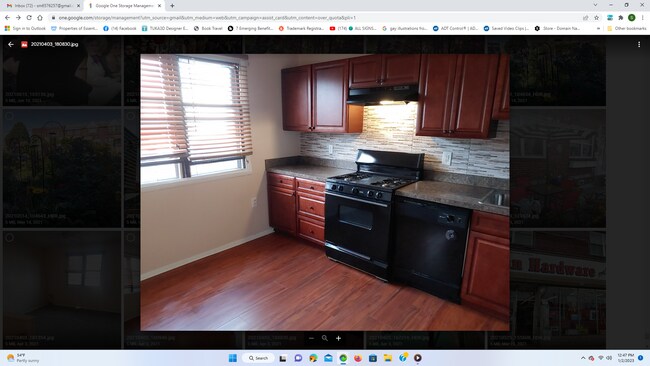 Kitchen - 4400 McMenamy St