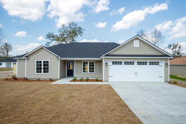 Building Photo - South Lowndes Charmer