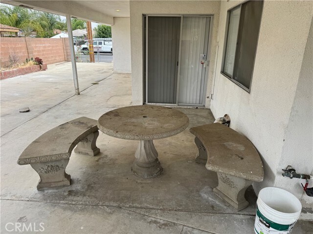 Building Photo - 415 S Tahquitz Ave