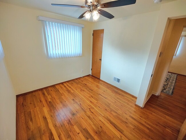 Building Photo - *Beautifully Updated 3BD/2BA Single Family Home Available in Whitehall*