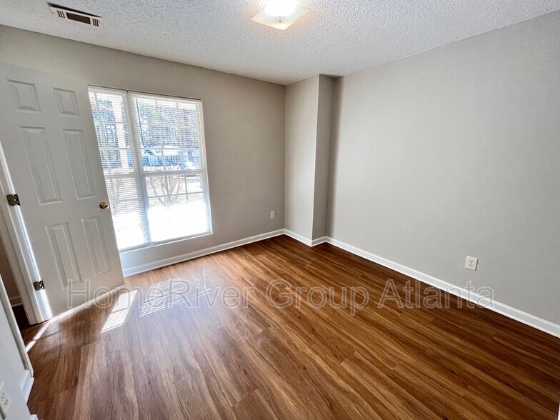 Building Photo - 1524 Mill Creek Rd