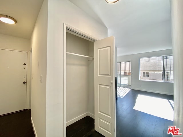 Building Photo - 2065 Rodney Dr