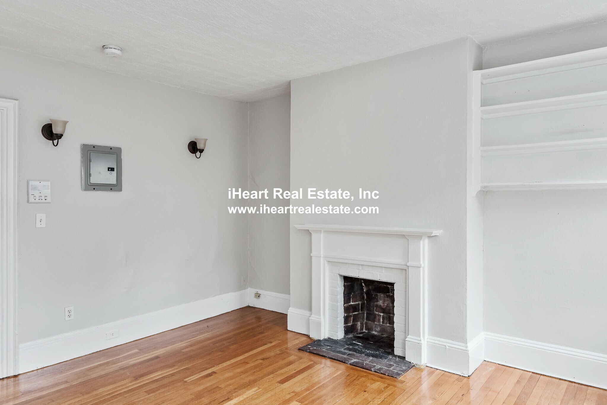 Building Photo - 47 S Russell St