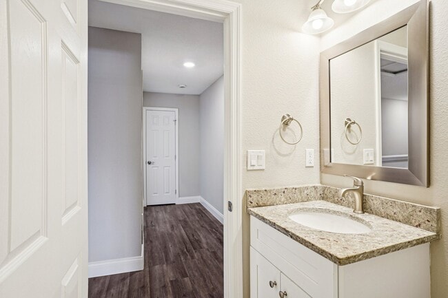 Floorplan - Eleven Oaks