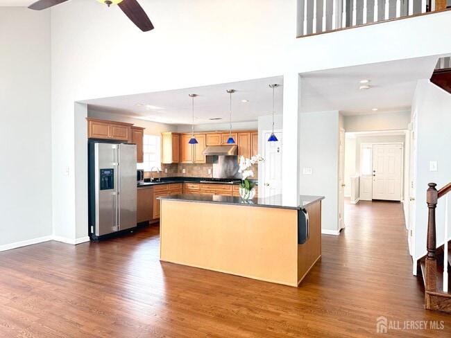 Building Photo - 25 Canal View Dr
