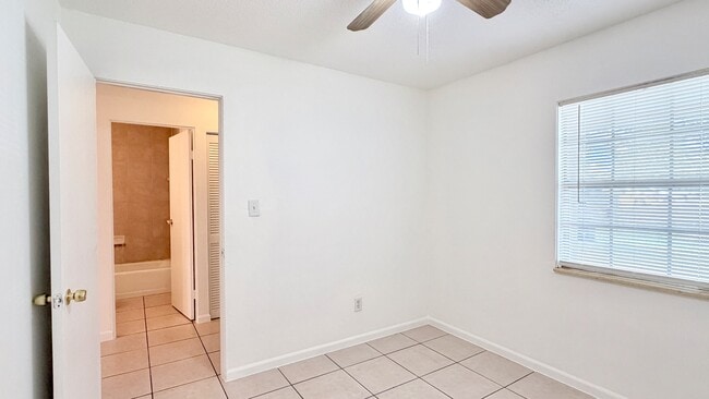 Building Photo - 301-302 Soldier Sq - 302 Soldier Sq