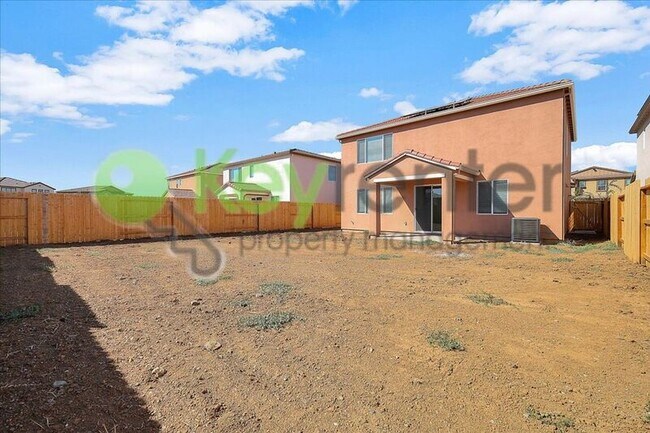 Building Photo - 2061 Hesperian Dr