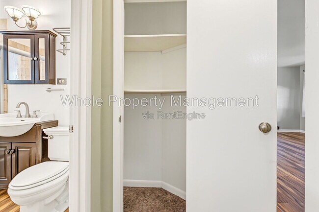 Building Photo - 2727 S Steele St