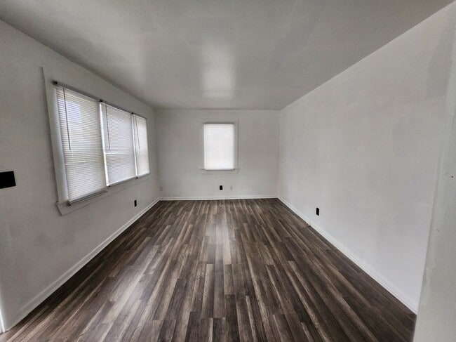 Building Photo - 3510 Avenue C