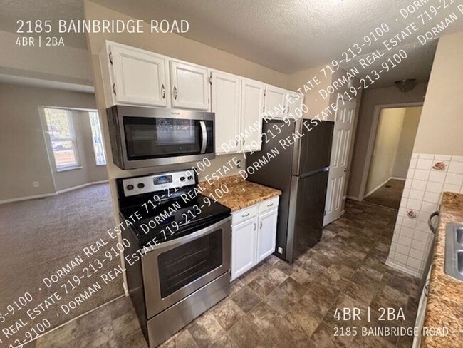 Building Photo - 2185 Bainbridge Rd