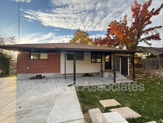 Building Photo - 3714 Brinker Ave