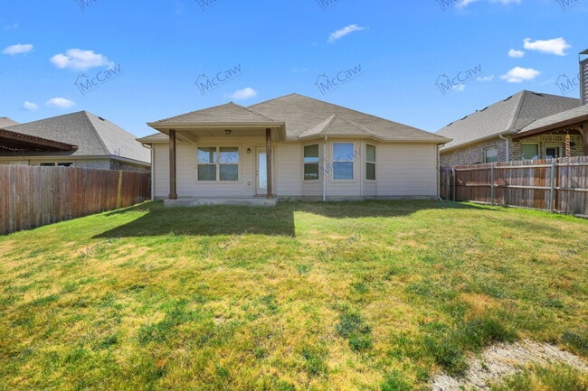Building Photo - 2216 Eppright Dr