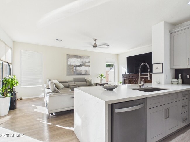 Building Photo - 12579 W Mulberry Dr