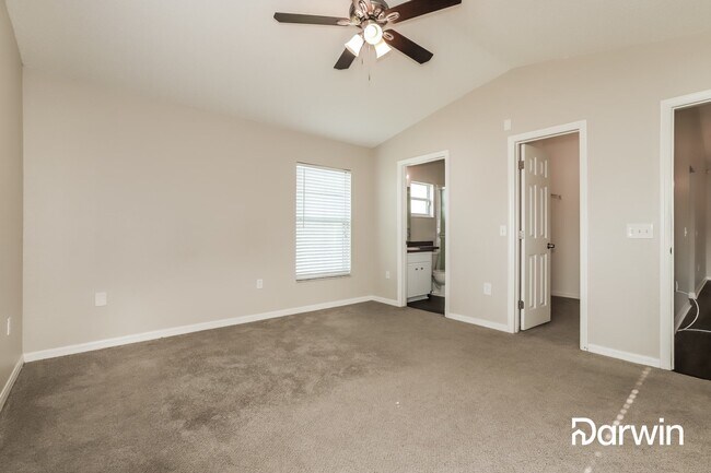 Building Photo - 6244 Highland Rise Dr