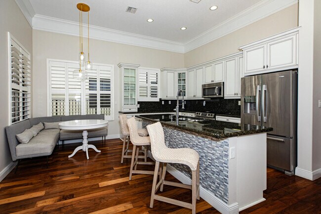 Building Photo - 3636 NW 83rd Way