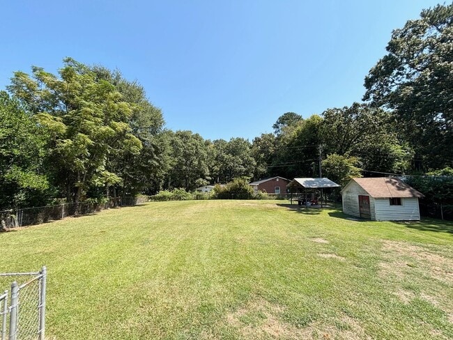 Building Photo - 4-Bedroom Brick Ranch in West Columbia — P...