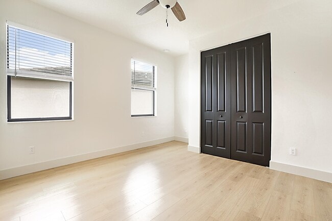 Building Photo - 6151 Yerba Buena Ct