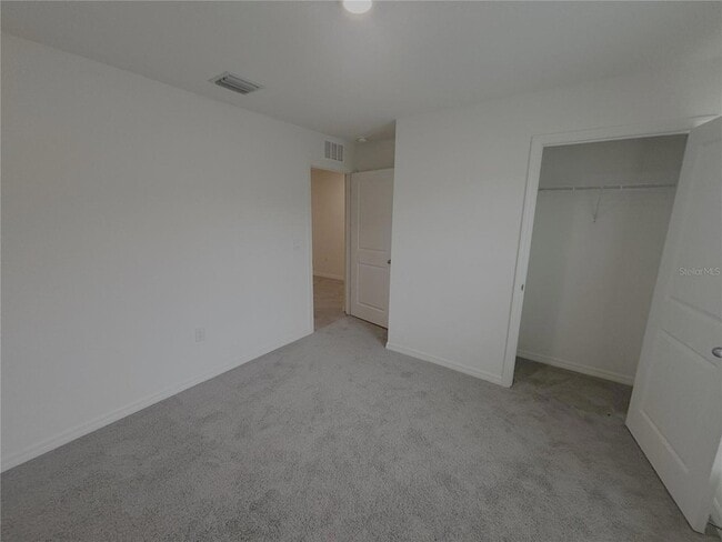 Building Photo - 481 W Rexford Dr