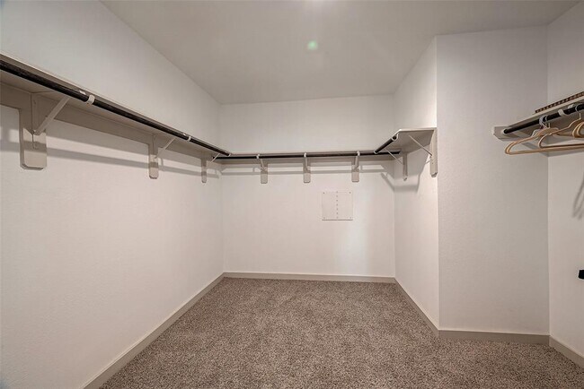 Building Photo - 4963 Pne Hvn Ln