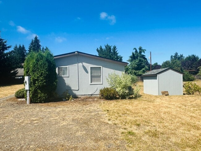 Building Photo - 14014 NE 70th Ave