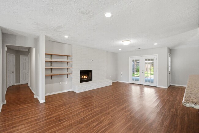 Building Photo - 25302 Friar Lake Ln