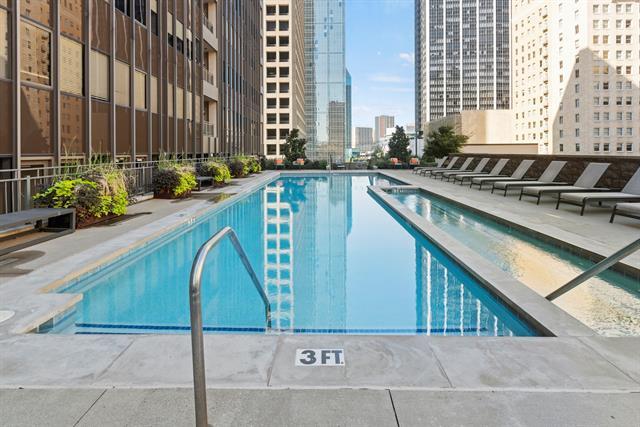 Building Photo - 1200 Main St