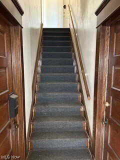 Building Photo - 1612 Cleveland Ave NW