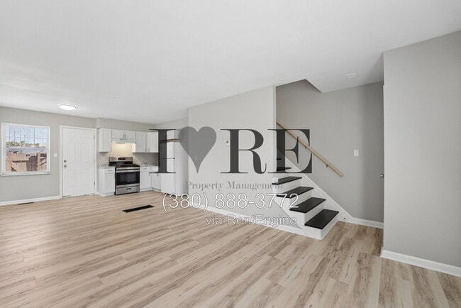 Building Photo - 3077 Morsetown Ct S