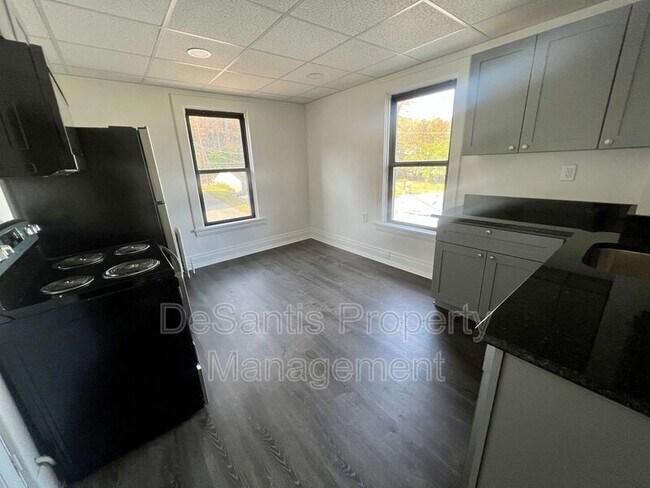 Building Photo - 135 McGovern Blvd