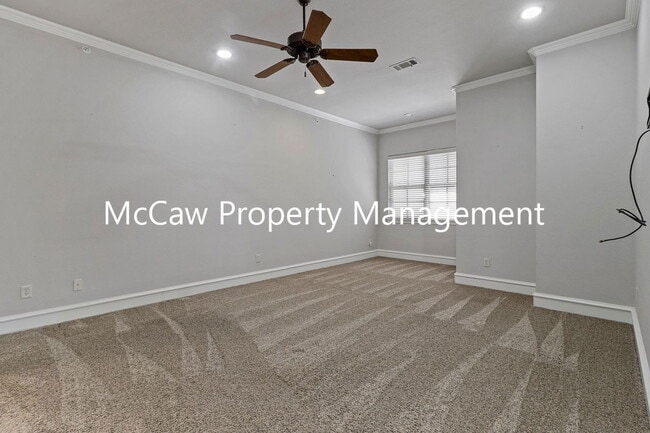 Building Photo - 1542 Pecan Crossing Dr