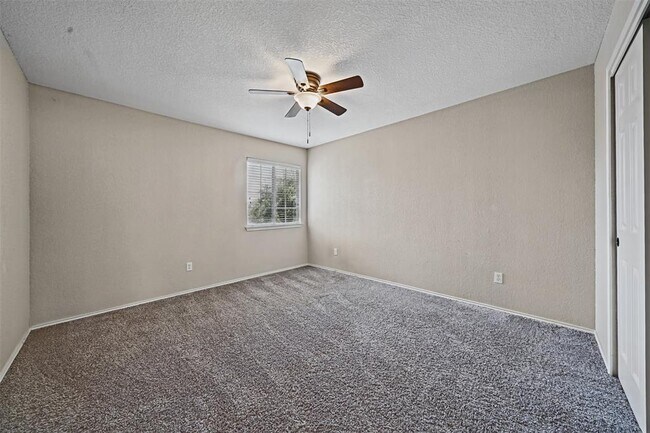 Building Photo - 15417 Staked Plains Loop