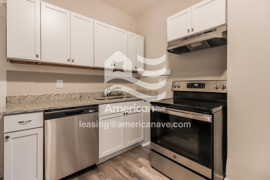 Building Photo - 2715 Indiana Ave