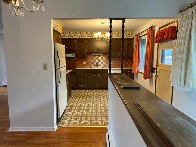 Building Photo - 3728 W Delbert Ave