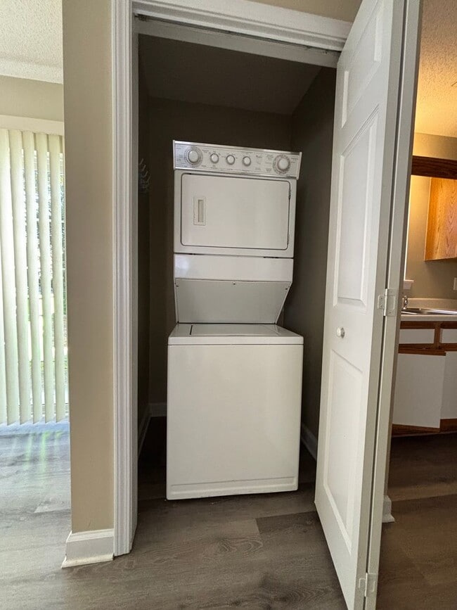 Building Photo - A Treasure in Pirates Cove