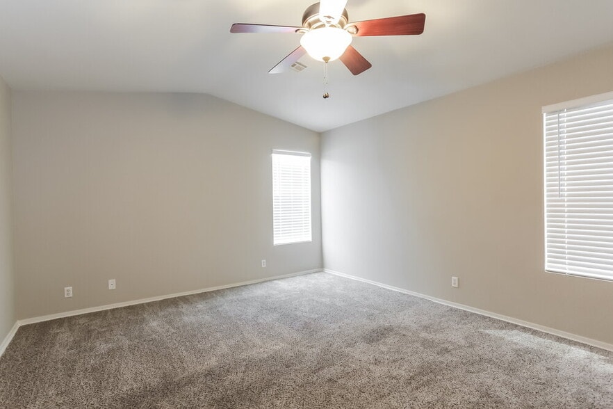 Building Photo - 7208 Pinon Crest Ct