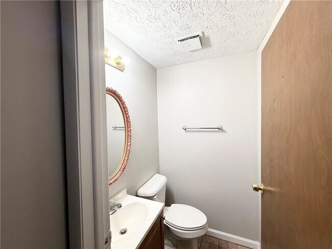 Building Photo - 4979 Stone Trace