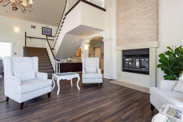 Building Photo - 1508 Circa Del Lago