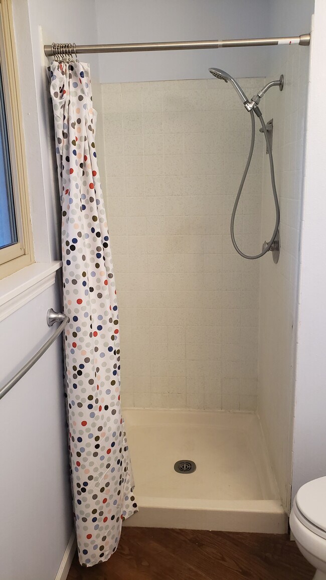 Building Photo - 913 Capulin Rd