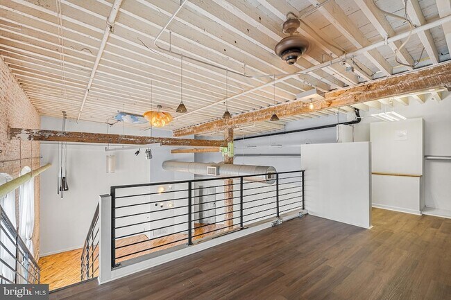 Building Photo - 428-40 N 13th St