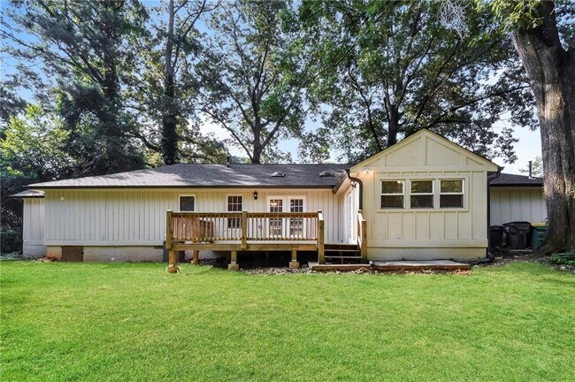 Building Photo - 3969 Carter Dr NW