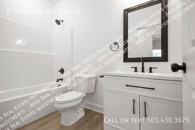 Building Photo - 8 Treasure Hill Cir