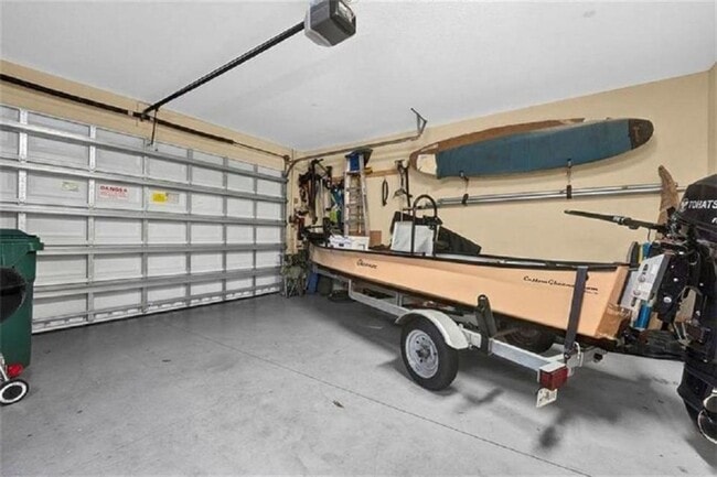 Building Photo - 2930 Cascada Isle Way
