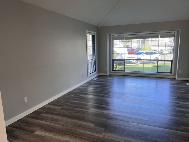 Building Photo - 27037 111th Ct SE